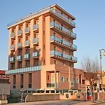 Abbazia Club 3* マロッタ